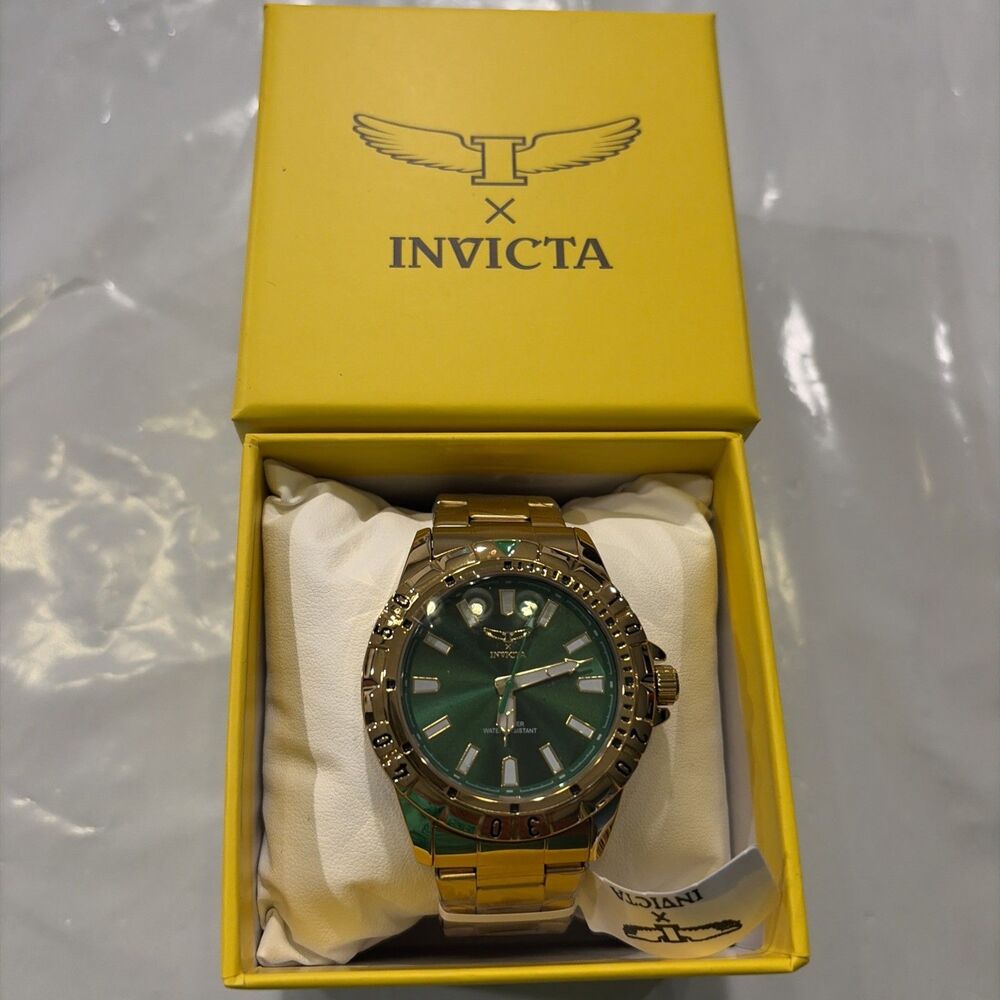 Invicta Specialty 69034 42mm Men’s Quartz Watch With Green Dial Gold